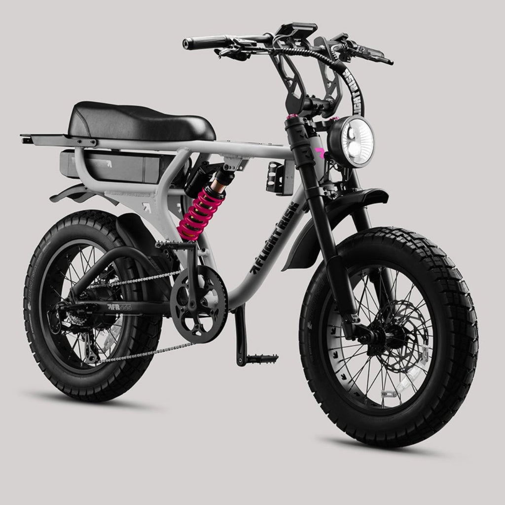 Flight_Risk_555_ebike_silver steves snow store wollongong